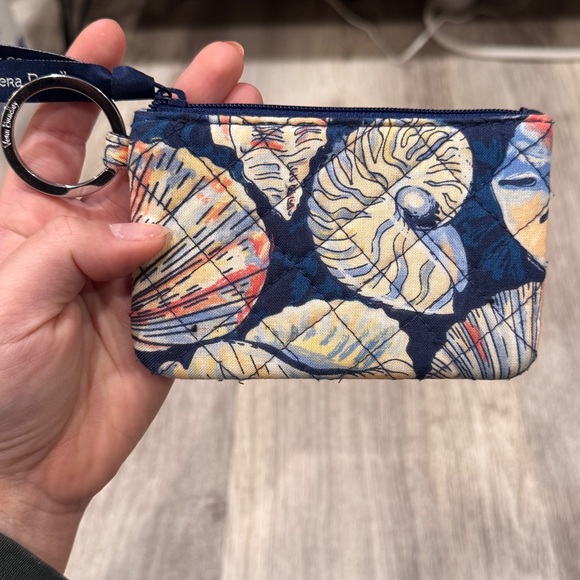 Vera Bradley Handbags - Vera Bradley Seashell Print Quilted Coin Pouch Keychain Wallet Blue Coastal
